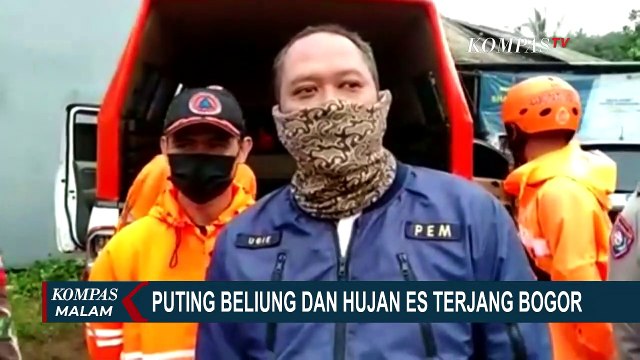 Angin Kencang dan Hujan Es Terjadi di Cibinong Bogor, Papan Reklame Copot Hingga Pohon Tumbang