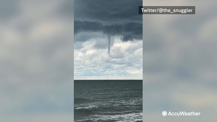 Waterspout nearly touches down on Lake Erie