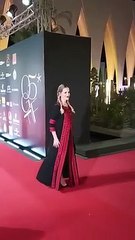 خولة غيات في إطلالة سيناوية على السجادة الحمراء