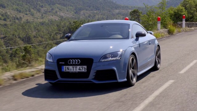 2012 Audi TT RS Coupé Driving Video