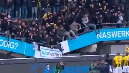 Hollanda'da büyük facia! Galibiyeti kutlarken tribün çöktü