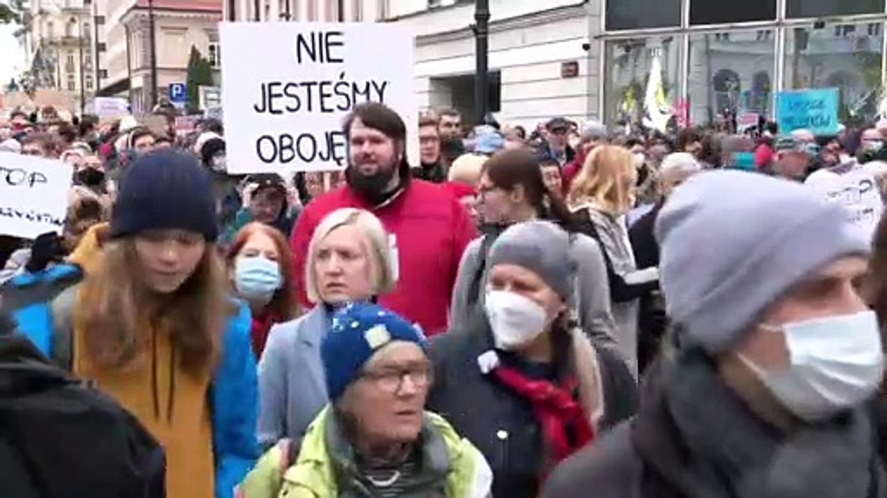 Польша: миграционный кризис обернулся массовыми...