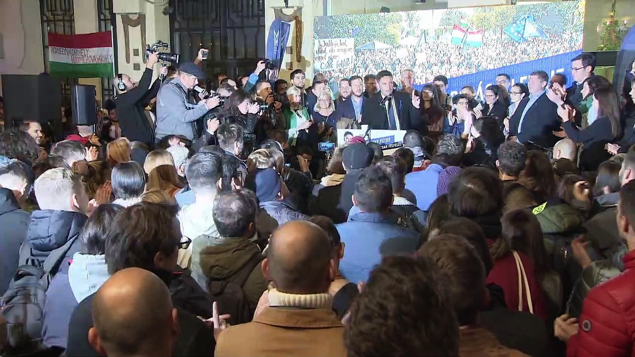 Πέτερ Μάρκι-Ζάι: Θα καταφέρει να κερδίσει τον Βίκτορ Όρμπαν;