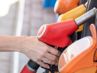 Teure Spritpreise: So sparst du Geld beim Tanken