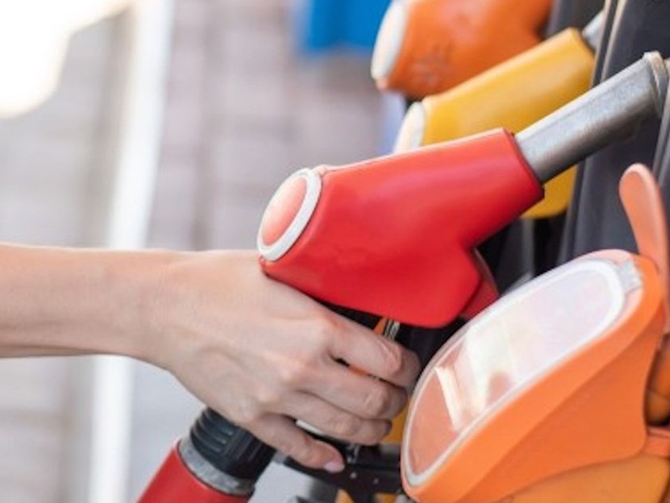 Teure Spritpreise: So sparst du Geld beim Tanken