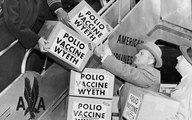 Cómo se comparan los lanzamientos de la vacuna contra la polio y la vacuna COVID-19