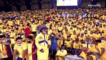 الهنوف أصغر مشجعة نصراوية.. تخطف الأنظار بحماسها في مرسول بارك