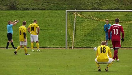 Das 3:2 durch Willi Dellemann (Bovender SV) gegen den TSV Nesselröden