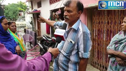 MIM पर भड़की महिला सब्र टूटा तो हुई आपे से बाहर काची वाडा के घरों में घुसा पानी - MCN Live News