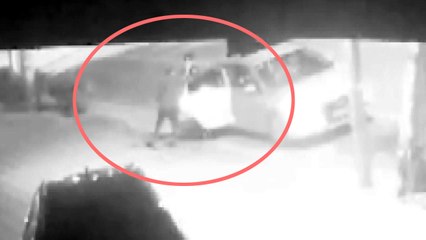 "술에 취해 택시기사에 경찰까지 폭행"...50대 승객 입건 / YTN