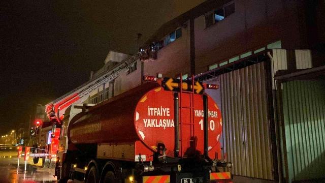 İnegöl'de mobilya fabrikasında yangın