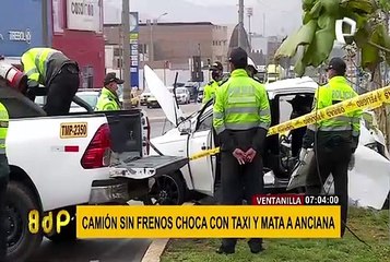 Ventanilla: anciana muere dentro de auto tras aparatoso choque con camión