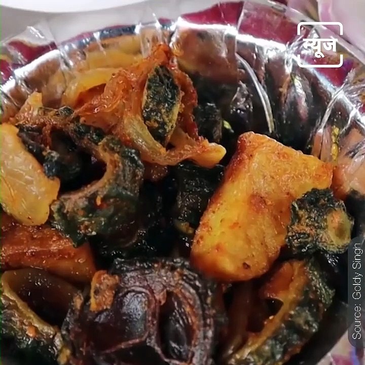 Inspiring Story Of  Parveen Mehra Who Has Been Running A Food Stall For Past 22 Years