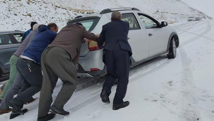 Kara kış bu sene erken geldi! Karın beyaza bürüdüğü Doğu bölgesine sağanak uyarısı