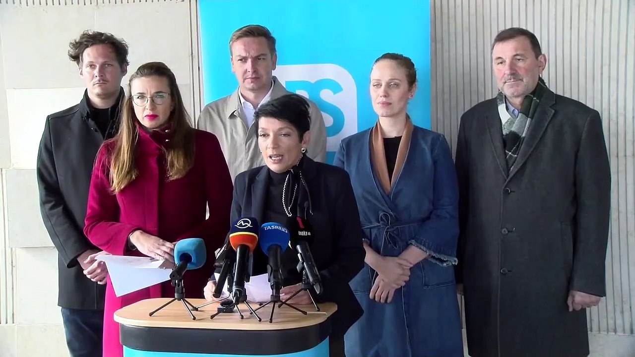 ZÁZNAM: Protest proti zákonu Anny Záborskej -TK Progresívneho Slovenska