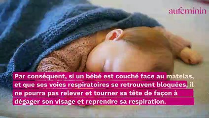 Bébé dort sur le ventre, est-ce grave ?
