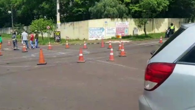 Após vários acidentes rotatória é instalada em cruzamento de Cascavel