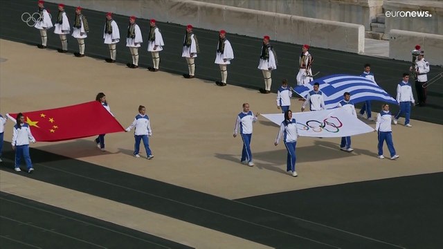 JO-2022 de Pékin : la flamme olympique transmise aux organisateurs, nouvel appel au boycott