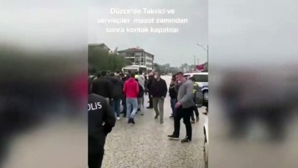 Akaryakıt zamlarına isyan eden taksici ve minibüsçüler kontak kapattı