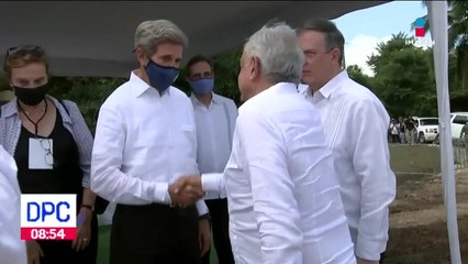 López Obrador presenta el programa "Sembrando vida"