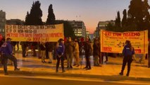 Yunanistan'ın silahlanma politikası sol gruplarca protesto edildi