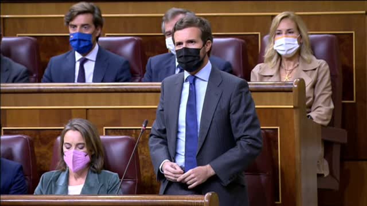 Sánchez asegura a Casado que no se liberará a 200 terroristas