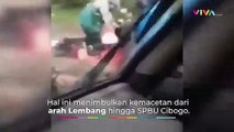 Pengendara Motor di Lembang Hanyut Terseret Banjir Deras