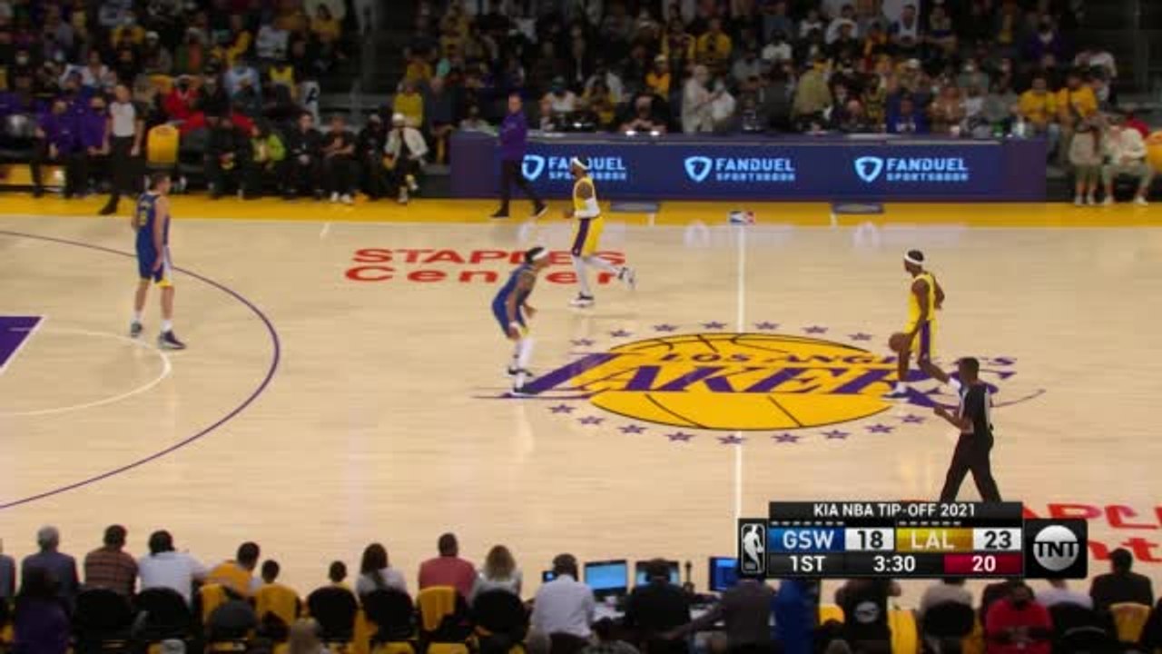 AD soars to throw down alley-oop over Warriors