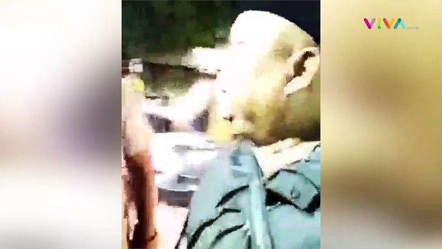 Pecah! Anggota Ormas Bentrok dengan Kelompok Debt Collector