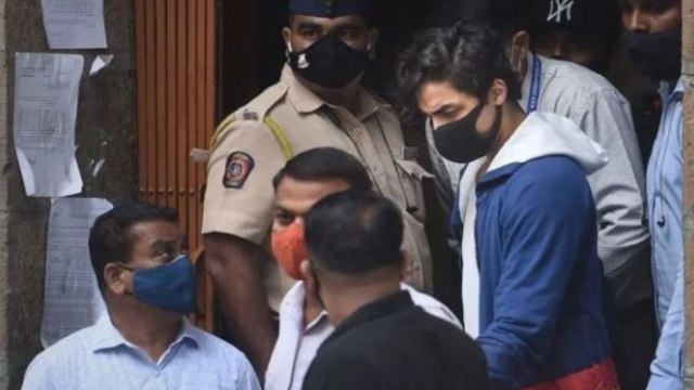 Shahrukh Khan के बेटे Aryan Khan को चौथी बार भी राहत नहीं, खारिज हुई जमानत याचिका | FilmiBeat