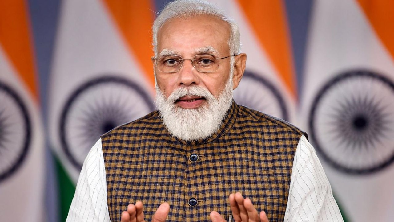 PM Modi explains the benefit of Kushinagar Airport