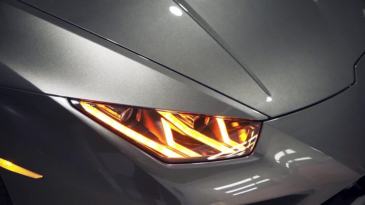 LAMBORGINI URACAN
