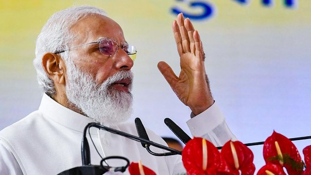 More middle class people using air service, says PM Modi