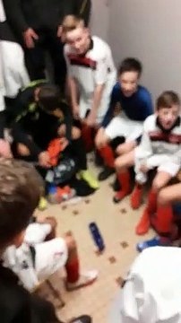 LA JOIE DE NOS U15.B APRES LEURS SECONDE VICTOIRE EN CHAMPIONNAT