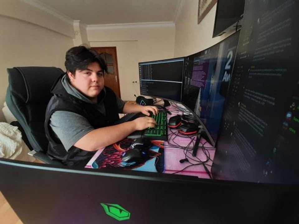 Sinop'lu hacker Donald Trump'ın sitesini çökertti