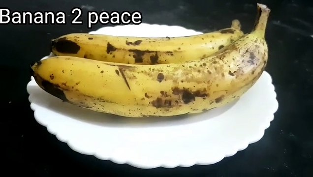 पके केले से बनाएं स्वादिष्ट लड्डू I Pake kele ki Unique Recipe I Banana Ladoo I How to make Banana Ladoo by Safina Kitchen