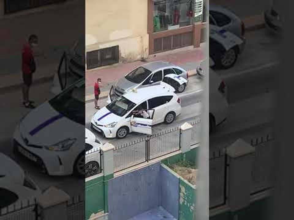Taxi Driver Struggles to Remove Unwanted Passenger