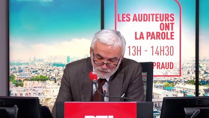 Eric Zemmour s'amuse à cibler des journalistes avec un fusil