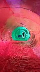 Video del interior del túnel creado en el Colegio de Arquitectos de Málaga.