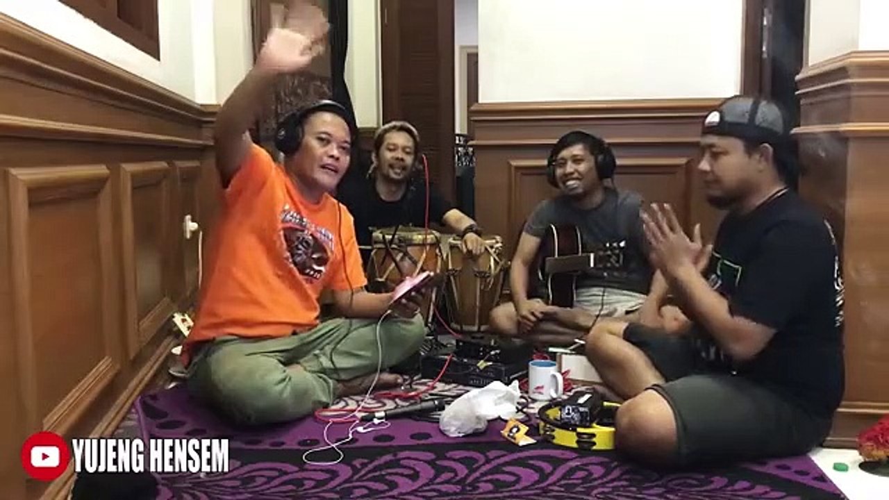 SULE - BATRAWALI cover akustik JENGKOL (yujeng kolab)