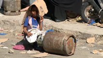 أزمة الغاز المنزلي تفاقم معاناة سكان مدينة تعز اليمنية