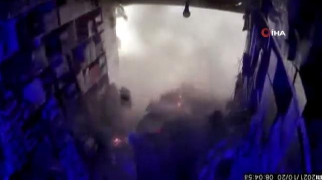 İdlib'te 11 kişinin öldüğü pazar yeri saldırısının kamera görüntüleri ortaya çıktı