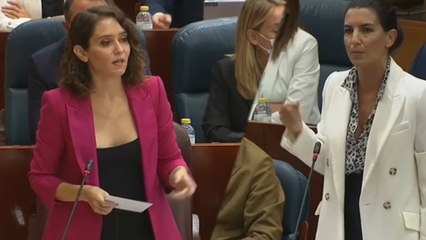 Ayuso y Monasterio se enzarzan por la gratuidad de la educación: “No sé con que Vox quedarme"