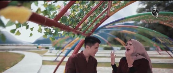 y2mate.com - Aprilian  Fauzana  Setia Untuk Selamanya  Official Music Video _v720P