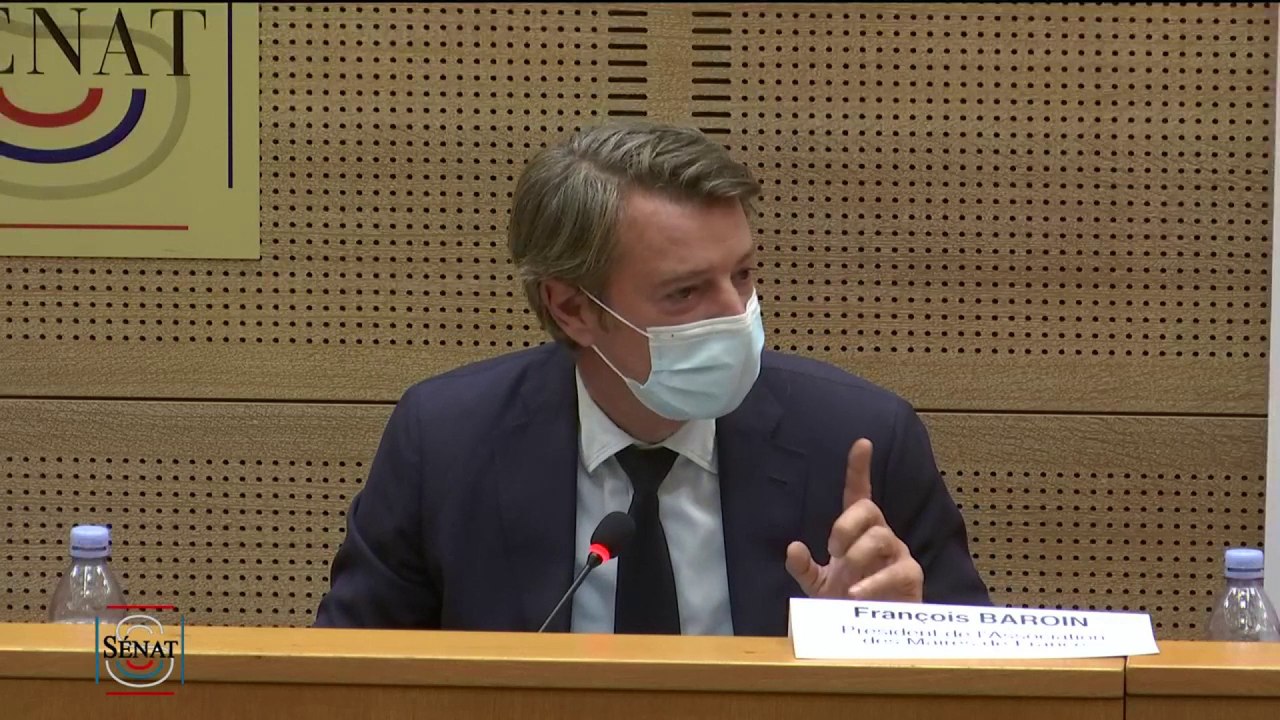 Maisons individuelles critiquées : "Comment on peut insulter la majorité des Français ?" (Baroin)