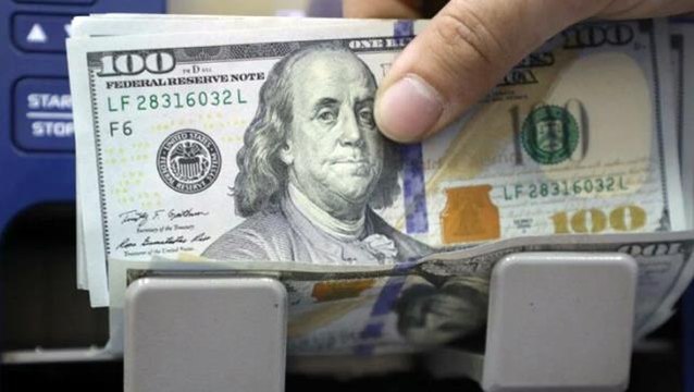 Dolar rekor kırdı, sosyal medya yıkıldı! Paylaşımlar Güler misin, ağlar mısın cinsinden