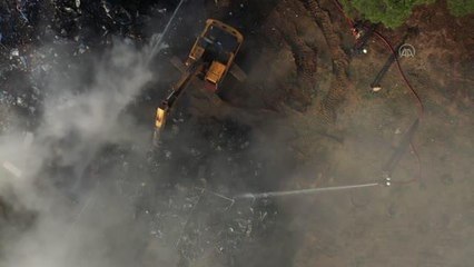 Son dakika haberi... Hurda deposunda çıkan yangın söndürüldü