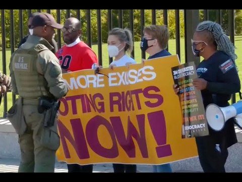 Alyssa Milano Among Those Arrested At Voting Rights Demonstration Outside