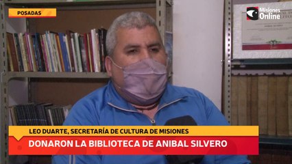 Donaron la biblioteca de Anibal Silvero