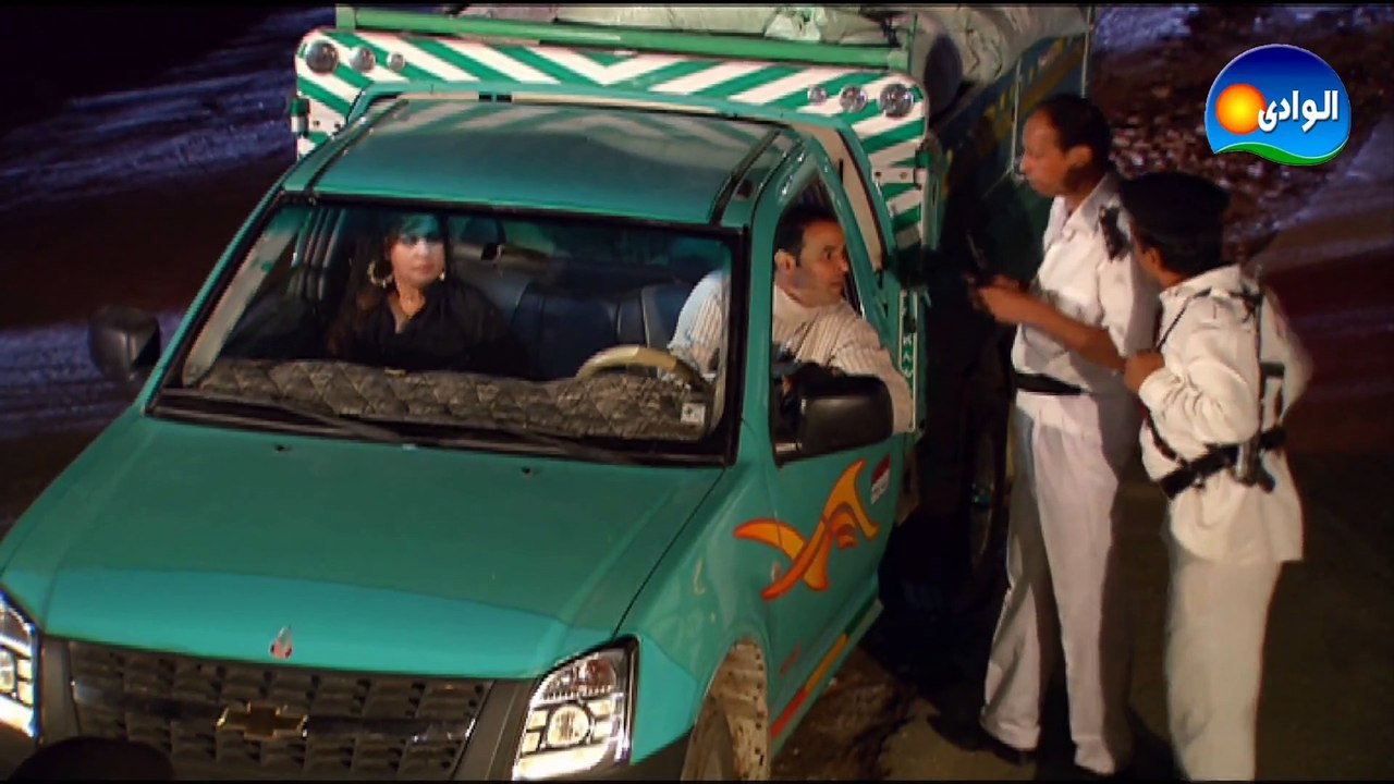 شوف صياعت سمية الخشاب  بترد القلم اتنين لكيداهم اخدت البضاعه منها مسلسل كيد النسا 1